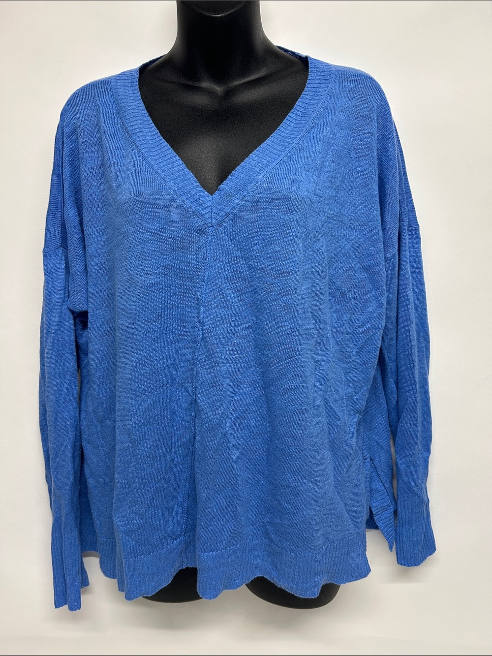 Eileen Fisher Blue V-Neck Lightweight Sweater